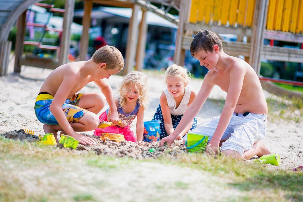 Oostappen Vakantiepark Prinsenmeer Bv Asten Kültér fotó