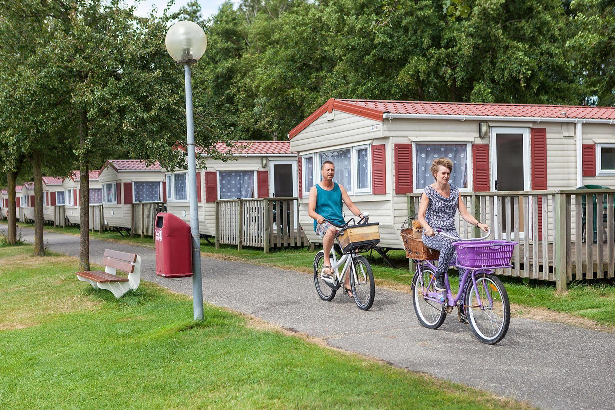 Oostappen Vakantiepark Prinsenmeer Bv Asten Kültér fotó